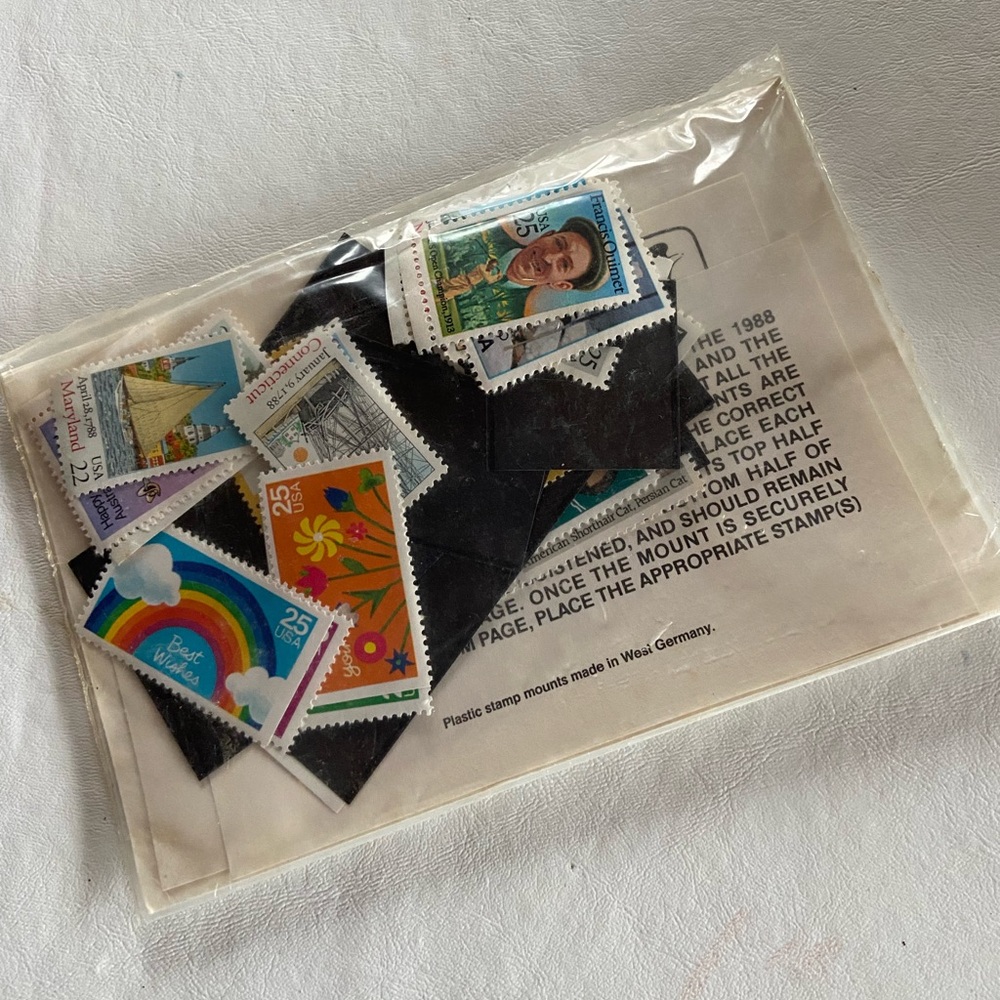 Deluxe 1988 commemorative mint set item no. 888